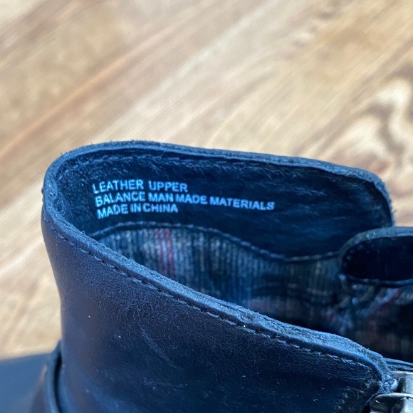 Black leather Born ankle boots, size 7.5. Excellent, barely worn condition. - Picture 12 of 12